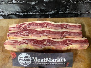Shortrib Kalbi gezaagd Black Label 1 kg (asado de tira)