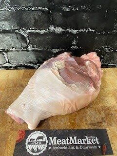 Speenvarken bout Diepvries