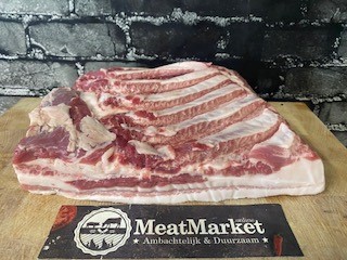 Buikspek Menapii varken 1,5 kg